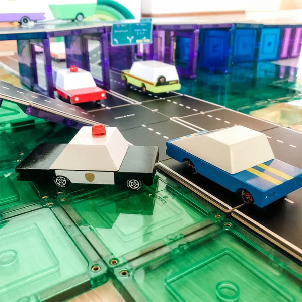 Learn & Grow Toys - Magnetic Tiles Toppers - Road Pack - Image 8