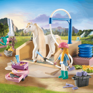 Playmobil Horses of Waterfall - Washing Station with Isabella and Lioness (71354)
